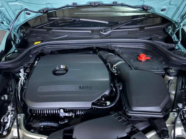 ＭＩＮＩ クーパーＳ　コンバーチブル　フェイバリット・トリム　Ｍパッケージ　ハーマンオーディオ　電動メモリーシート（70枚目）