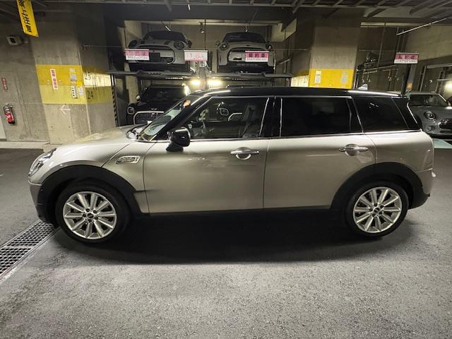 ＭＩＮＩ クーパー　クラブマン　ペッパーＰＫＧ　リアビューカメラ　ＰＤＣ　ドライビングモード　ナビ　アクティブクルコン（42枚目）