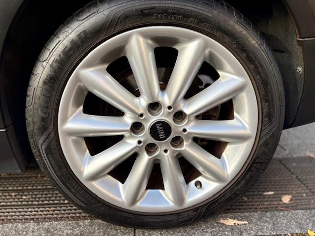 ＭＩＮＩ クーパー　クラブマン　ペッパーＰＫＧ　リアビューカメラ　ＰＤＣ　ドライビングモード　ナビ　アクティブクルコン（53枚目）