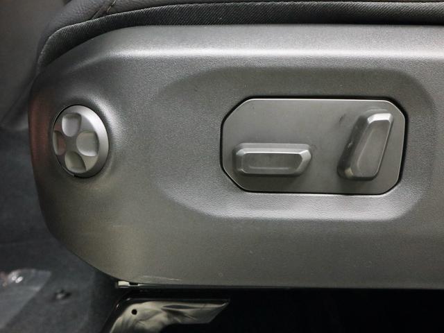 ジープ・ラングラーアンリミテッド サハラ　認定中古車　保証継承　元弊社デモカー　ＬＥＤヘッドライト　Ｂカメラ　前席Ｐシート　盗難防止装置　ナビ　Ｂｌｕｅｔｏｏｔｈ　ｃａｒｐｌａｙ　１８インチアルミ　ＥＴＣ２．０　１２．３インチモニター（17枚目）