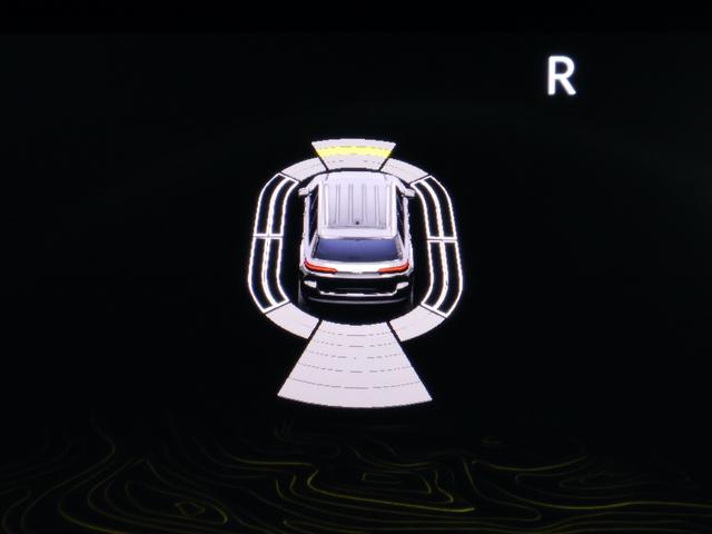 ジープ・グランドチェロキーＬ サミット　リザーブ　認定中古車　保証継承　ＬＥＤヘッド　アダプティブクルーズ　サラウンドビューカメラ　２１インチアルミ　パワーリフトゲート　ブラックレザー　Ｐシート　シートヒーター／クーラー　３列シート　エアサス（44枚目）