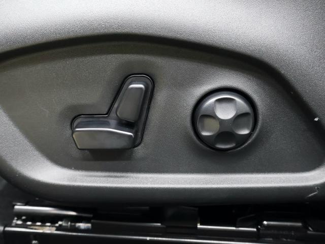 ジープ・コマンダー リミテッド 認定中古車 保証継承 元弊社デモカー デュアルペインパノラミックSR ブラックレザーシート サラウンドビューカメラ 電動テールゲート アダプティブクルコン 電動シート ナビ carplay ETC(18枚目)