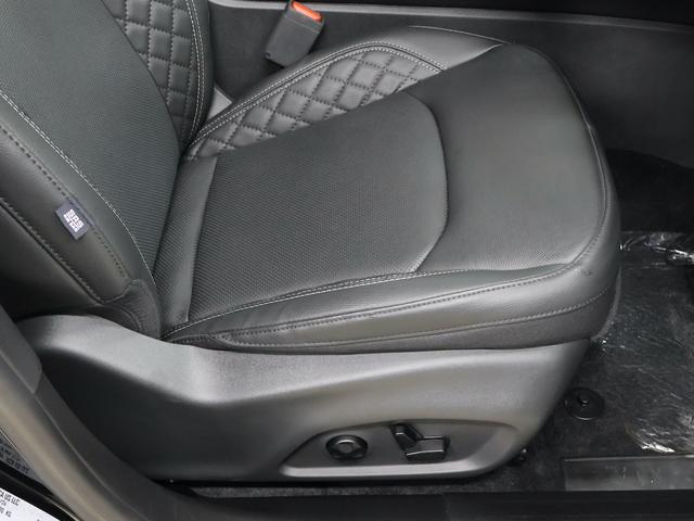 ジープ・コマンダー リミテッド 認定中古車 保証継承 元弊社デモカー デュアルペインパノラミックSR ブラックレザーシート サラウンドビューカメラ 電動テールゲート アダプティブクルコン 電動シート ナビ carplay ETC(50枚目)