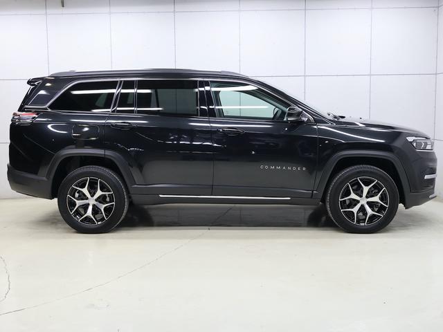 ジープ・コマンダー リミテッド 認定中古車 保証継承 元弊社デモカー デュアルペインパノラミックSR ブラックレザーシート サラウンドビューカメラ 電動テールゲート アダプティブクルコン 電動シート ナビ carplay ETC(59枚目)