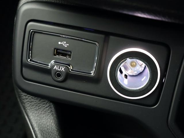 ジープ・レネゲード リミテッド　認定中古車　保証継承　元弊社代車　１７インチＡＷ　ＬＥＤヘッドライト　クルーズコントロール　レーンキープ　ブラインドスポット　リアカメラ　８．４インチタッチパネルモニタ　ナビ　ｃａｒｐｌａｙ　ＥＴＣ（31枚目）