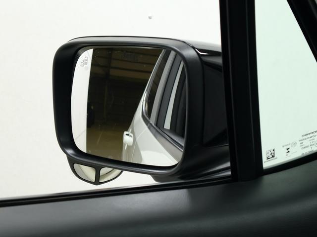 ジープ・レネゲード リミテッド　認定中古車　保証継承　元弊社代車　１７インチＡＷ　ＬＥＤヘッドライト　クルーズコントロール　レーンキープ　ブラインドスポット　リアカメラ　８．４インチタッチパネルモニタ　ナビ　ｃａｒｐｌａｙ　ＥＴＣ（41枚目）