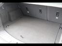 ラゲッジスペースもご覧の容量です。セカンドシートを倒せばフラットになり、更に大きい荷物を収容できます。アウトドアにも活躍する1台です。