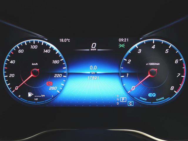 Ｃクラス Ｃ２００　ローレウスエディション　スポーツプラスパッケージ　Ｂｌｕｅｔｏｏｔｈ接続　ＥＴＣ　ＬＥＤヘッドライト　ＴＶ　アイドリングストップ　クルーズコントロール　コネクテッド機能　シートヒーター　トランクスルー　ナビ　バックモニター（14枚目）