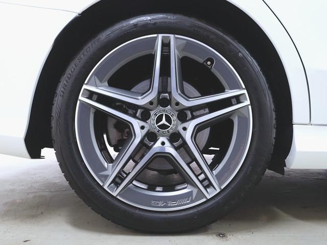 Ｃクラス Ｃ２００　ローレウスエディション　スポーツプラスパッケージ　Ｂｌｕｅｔｏｏｔｈ接続　ＥＴＣ　ＬＥＤヘッドライト　ＴＶ　アイドリングストップ　クルーズコントロール　コネクテッド機能　シートヒーター　トランクスルー　ナビ　バックモニター（37枚目）