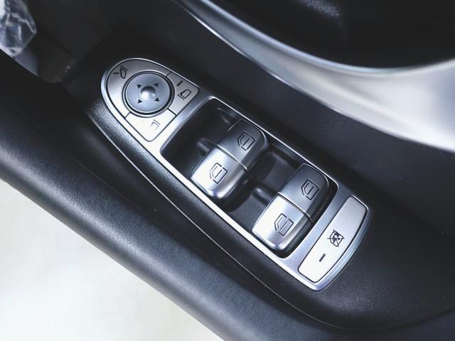 ＣＬＳクラス ＣＬＳ２２０　ｄ　スポーツ　エクスクルーシブパッケージ　Ｂｌｕｅｔｏｏｔｈ接続　ＣＤ　ＥＴＣ　ＬＥＤヘッドライト　ＴＶ　アイドリングストップ　クルーズコントロール　コネクテッド機能　サイドカメラ　サンルーフ・ガラスルーフ（23枚目）