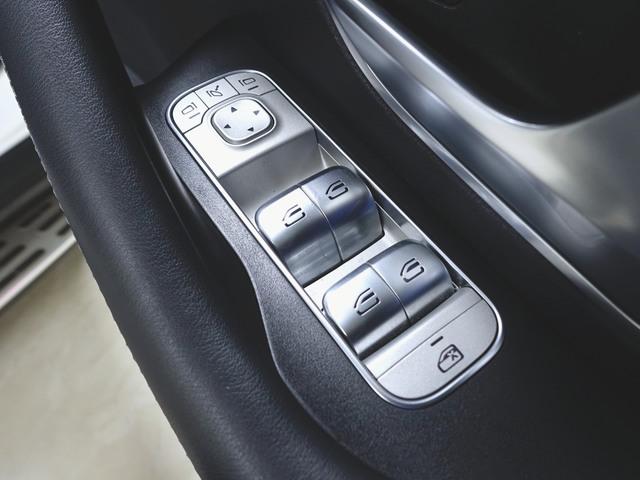 ＧＬＥ ＧＬＥ４００　ｄ　４マチック　スポーツ　３列シート　Ｂｌｕｅｔｏｏｔｈ接続　ＥＴＣ　ＬＥＤヘッドライト　ＴＶ　アイドリングストップ　クルーズコントロール　コネクテッド機能　サイドカメラ　サンルーフ・ガラスルーフ　シートエアコン（22枚目）