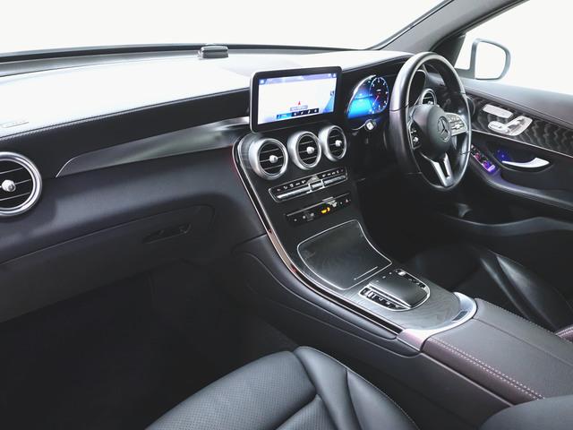 ＧＬＣ ＧＬＣ２２０　ｄ　４マチック　スポーツラインエディション　Ｂｌｕｅｔｏｏｔｈ接続　ＥＴＣ　ＬＥＤヘッドライト　ＴＶ　アイドリングストップ　クルーズコントロール　コネクテッド機能　サイドカメラ　シートヒーター　トランクスルー　ナビ　バックモニター　パワーシート（11枚目）