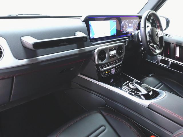 Ｇクラス Ｇ３５０　ｄ　アダプティブダンピングシステム　ＡＭＧライン　ラグジュアリーパッケージ　Ｂｌｕｅｔｏｏｔｈ接続　ＥＴＣ　ＬＥＤヘッドライト　ＴＶ　アイドリングストップ　クルーズコントロール　コネクテッド機能　サイドカメラ　サンルーフ・ガラスルーフ　シートヒーター（11枚目）