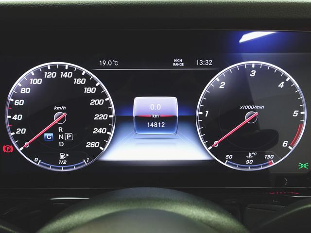 Ｇクラス Ｇ３５０　ｄ　アダプティブダンピングシステム　ＡＭＧライン　ラグジュアリーパッケージ　Ｂｌｕｅｔｏｏｔｈ接続　ＥＴＣ　ＬＥＤヘッドライト　ＴＶ　アイドリングストップ　クルーズコントロール　コネクテッド機能　サイドカメラ　サンルーフ・ガラスルーフ　シートヒーター（14枚目）