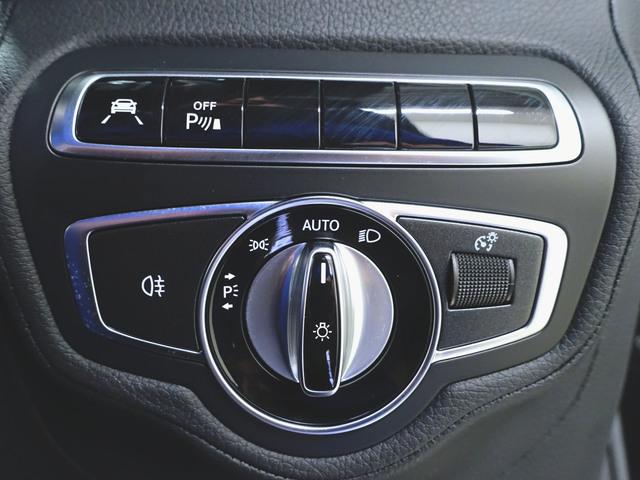 Ｇクラス Ｇ３５０　ｄ　アダプティブダンピングシステム　ＡＭＧライン　ラグジュアリーパッケージ　Ｂｌｕｅｔｏｏｔｈ接続　ＥＴＣ　ＬＥＤヘッドライト　ＴＶ　アイドリングストップ　クルーズコントロール　コネクテッド機能　サイドカメラ　サンルーフ・ガラスルーフ　シートヒーター（20枚目）