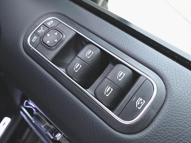 Ｇクラス Ｇ３５０　ｄ　アダプティブダンピングシステム　ＡＭＧライン　ラグジュアリーパッケージ　Ｂｌｕｅｔｏｏｔｈ接続　ＥＴＣ　ＬＥＤヘッドライト　ＴＶ　アイドリングストップ　クルーズコントロール　コネクテッド機能　サイドカメラ　サンルーフ・ガラスルーフ　シートヒーター（21枚目）
