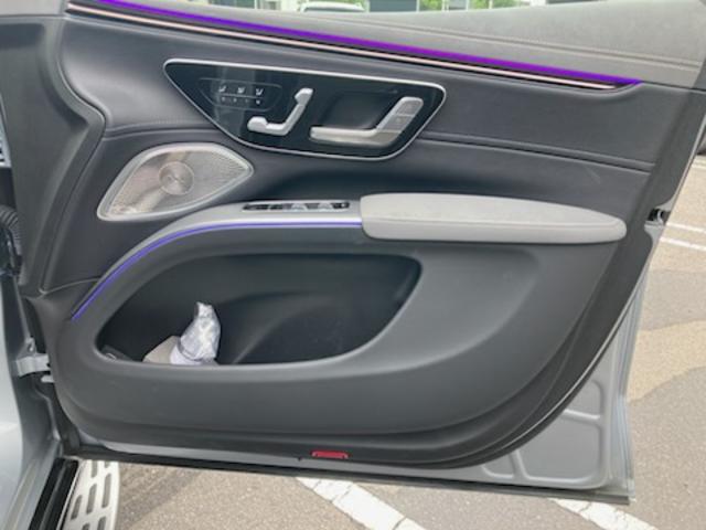 ＥＱＳ ＳＵＶ ＥＱＳ４５０　４マチック　ＳＵＶ　ＡＭＧラインパッケージ　ナイトパッケージ　３列シート　ＡＭＧライン　Ｂｌｕｅｔｏｏｔｈ接続　ＥＴＣ　ＬＥＤヘッドライト　ＴＶ　アイドリングストップ　クルーズコントロール　コネクテッド機能　サイドカメラ（6枚目）