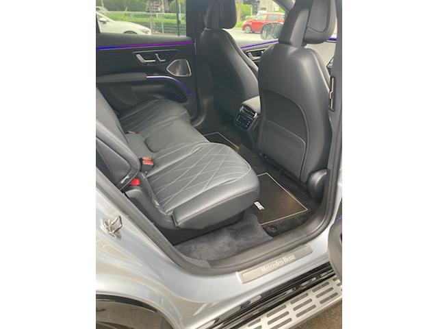 ＥＱＳ ＳＵＶ ＥＱＳ４５０　４マチック　ＳＵＶ　ＡＭＧラインパッケージ　ナイトパッケージ　３列シート　ＡＭＧライン　Ｂｌｕｅｔｏｏｔｈ接続　ＥＴＣ　ＬＥＤヘッドライト　ＴＶ　アイドリングストップ　クルーズコントロール　コネクテッド機能　サイドカメラ（7枚目）