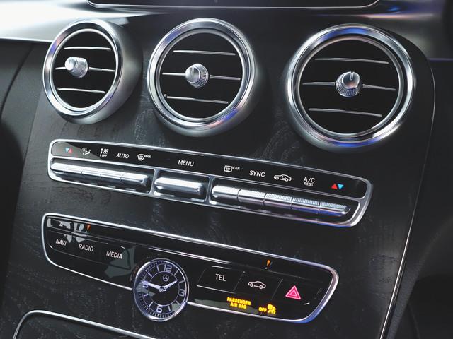 Cクラス C200 アバンギャルド AMGライン レーダーセーフティーパッケージ プレミアムパッケージ Bluetooth接続 CD DVD再生 ETC LEDヘッドライト TV アイドリングストップ クルーズコントロール シートヒーター(18枚目)