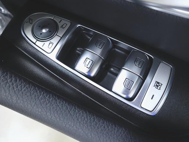 Eクラスステーションワゴン E200 ステーションワゴン スポーツ AMGラインインテリアパッケージ エクスクルーシブパッケージ Bluetooth接続 ETC LEDヘッドライト TV アイドリングストップ クルーズコントロール コネクテッド機能 サイドカメラ(23枚目)