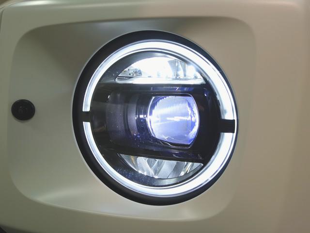 ヤナセの中古車は、すべて第三者検査専門機関（ＡＩＳ）によって、内外装から機関にいたるまで公正かつ厳正に検査されます。検査後、経験豊富なスタッフが、記録簿の確認、ＣＰＵ診断テストなどを実施いたします。