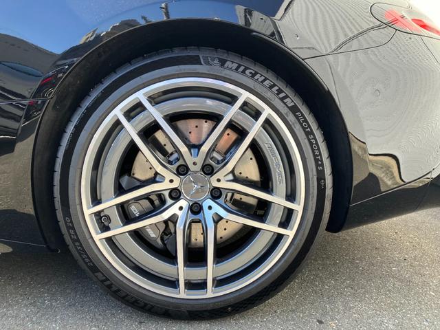 ＧＴ ４３　クーペ　ヘッドアップディスプレイ　Ｂｌｕｅｔｏｏｔｈ接続　ＥＴＣ　ＬＥＤヘッドライト　ＴＶ　アイドリングストップ　クルーズコントロール　コネクテッド機能　サイドカメラ　シートエアコン　シートヒーター　ナビ　バックモニター　パワーシート（6枚目）