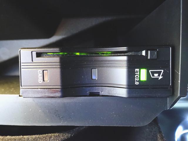 ＧＬＣ ＧＬＣ２２０　ｄ　４マチック　スポーツラインエディション　Ｂｌｕｅｔｏｏｔｈ接続　ＥＴＣ　ＬＥＤヘッドライト　ＴＶ　アイドリングストップ　クルーズコントロール　コネクテッド機能　サイドカメラ　サンルーフ・ガラスルーフ　シートヒーター　トランクスルー　ナビ（10枚目）