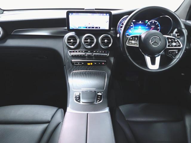 ＧＬＣ ＧＬＣ２２０　ｄ　４マチック　スポーツラインエディション　Ｂｌｕｅｔｏｏｔｈ接続　ＥＴＣ　ＬＥＤヘッドライト　ＴＶ　アイドリングストップ　クルーズコントロール　コネクテッド機能　サイドカメラ　サンルーフ・ガラスルーフ　シートヒーター　トランクスルー　ナビ（12枚目）