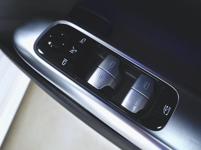 Cクラス C220 d アバンギャルド リアアクスルステアリング AMGライン ベーシックパッケージ Bluetooth接続 ETC LEDヘッドライト TV アイドリングストップ クルーズコントロール コネクテッド機能 サイドカメラ シートヒーター トランクスルー(20枚目)