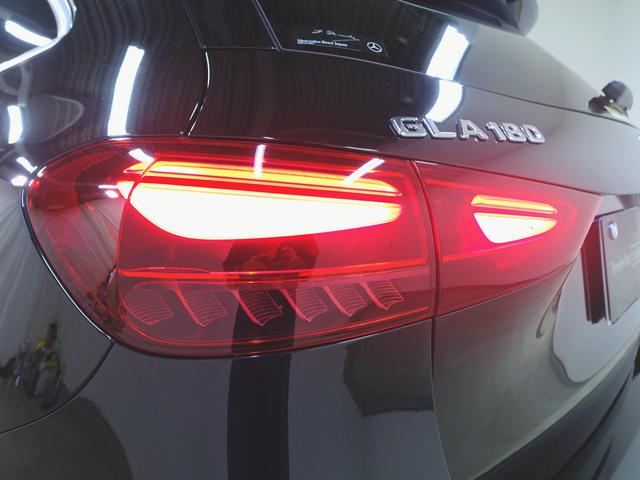 ＧＬＡクラス ＧＬＡ１８０　ＡＭＧラインパッケージ　ＡＭＧレザーエクスクルーシブパッケージ　アドバンスドパッケージ　Ｂｌｕｅｔｏｏｔｈ接続　ＥＴＣ　ＬＥＤヘッドライト　ＴＶ　アイドリングストップ　クルーズコントロール（5枚目）