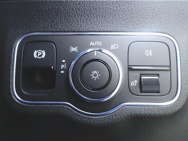 Ｂクラス Ｂ１８０　ＡＭＧライン　レーダーセーフティパッケージ　アドバンスドパッケージ　ナビゲーションパッケージ　Ｂｌｕｅｔｏｏｔｈ接続　ＥＴＣ　ＬＥＤヘッドライト　ＴＶ　アイドリングストップ　クルーズコントロール　コネクテッド機能（20枚目）