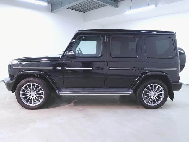 Ｇクラス Ｇ４００　ｄ　アダプティブダンピングシステム　ＡＭＧラインパッケージ　ラグジュアリーパッケージ　Ｇマニュファクチャプログラムプラス　ＡＭＧライン　Ｂｌｕｅｔｏｏｔｈ接続　ＥＴＣ　ＬＥＤヘッドライト　ＴＶ　アイドリングストップ　クルーズコントロール（4枚目）