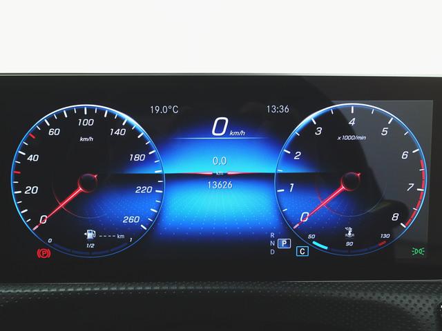 Ａクラスセダン Ａ２５０　４マチック　セダン　レザーエクスクルーシブパッケージ　アドバンスドパッケージ　レーダーセーフティーパッケージ　ナビゲーションパッケージ　Ｂｌｕｅｔｏｏｔｈ接続　ＥＴＣ　ＬＥＤヘッドライト　ＴＶ　アイドリングストップ（14枚目）