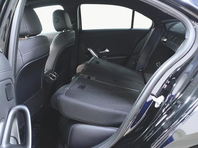 Ａクラスセダン Ａ２５０　４マチック　セダン　レザーエクスクルーシブパッケージ　アドバンスドパッケージ　レーダーセーフティーパッケージ　ナビゲーションパッケージ　Ｂｌｕｅｔｏｏｔｈ接続　ＥＴＣ　ＬＥＤヘッドライト　ＴＶ　アイドリングストップ（30枚目）