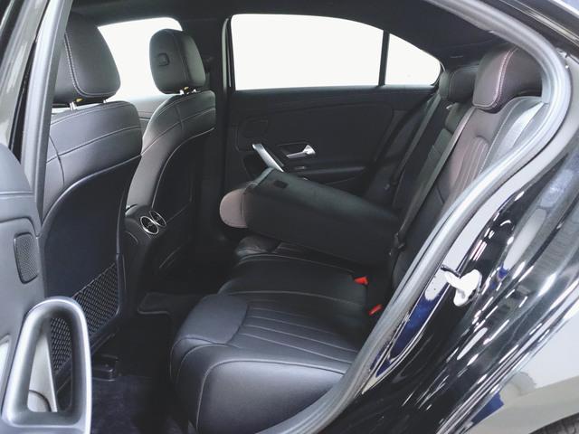 Ａクラスセダン Ａ２５０　４マチック　セダン　レザーエクスクルーシブパッケージ　アドバンスドパッケージ　レーダーセーフティーパッケージ　ナビゲーションパッケージ　Ｂｌｕｅｔｏｏｔｈ接続　ＥＴＣ　ＬＥＤヘッドライト　ＴＶ　アイドリングストップ（32枚目）