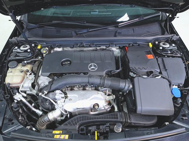 Ａクラスセダン Ａ２５０　４マチック　セダン　レザーエクスクルーシブパッケージ　アドバンスドパッケージ　レーダーセーフティーパッケージ　ナビゲーションパッケージ　Ｂｌｕｅｔｏｏｔｈ接続　ＥＴＣ　ＬＥＤヘッドライト　ＴＶ　アイドリングストップ（37枚目）