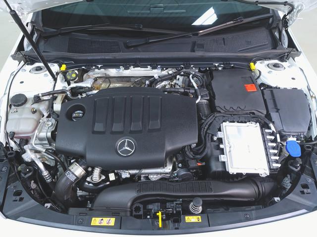 ＣＬＡクラス ＣＬＡ２００　ｄ　ＡＭＧラインパッケージ　Ｂｌｕｅｔｏｏｔｈ接続　ＥＴＣ　ＬＥＤヘッドライト　ＴＶ　アイドリングストップ　クルーズコントロール　コネクテッド機能　シートヒーター　トランクスルー　ナビ　バックモニター　パワーシート（37枚目）