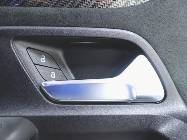 GLB GLB200 d 4マチック AMGラインパッケージ 3列シート Bluetooth接続 ETC LEDヘッドライト TV アイドリングストップ クルーズコントロール コネクテッド機能 サイドカメラ シートヒーター トランクスルー(22枚目)