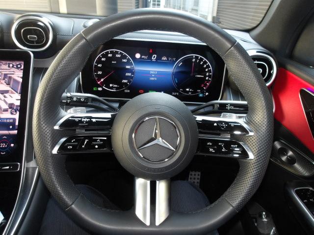 GLC GLC350 e 4マチック スポーツ エディションスター AMGレザーエクスクルーシブパッケージ Bluetooth接続 ETC LEDヘッドライト TV アイドリングストップ クルーズコントロール コネクテッド機能 サンルーフ・ガラスルーフ シートヒーター(6枚目)