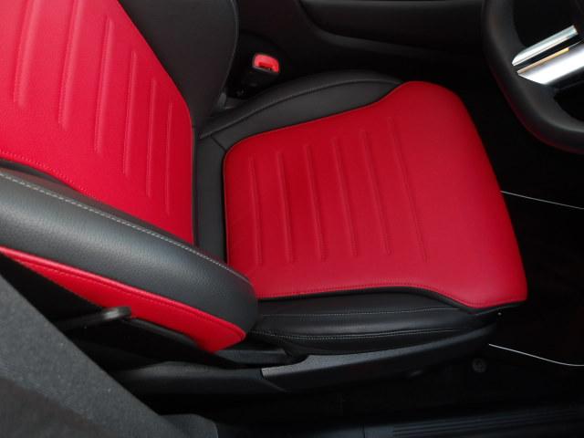 GLC GLC350 e 4マチック スポーツ エディションスター AMGレザーエクスクルーシブパッケージ Bluetooth接続 ETC LEDヘッドライト TV アイドリングストップ クルーズコントロール コネクテッド機能 サンルーフ・ガラスルーフ シートヒーター(10枚目)