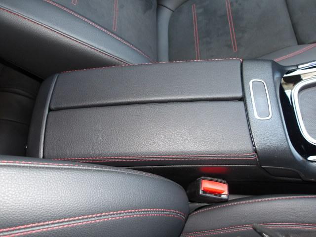 GLAクラス GLA180 AMGラインパッケージ Bluetooth接続 ETC LEDヘッドライト TV アイドリングストップ クルーズコントロール コネクテッド機能 シートヒーター トランクスルー ナビ パワーシート(19枚目)