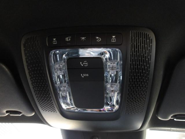 GLAクラス GLA180 AMGラインパッケージ Bluetooth接続 ETC LEDヘッドライト TV アイドリングストップ クルーズコントロール コネクテッド機能 シートヒーター トランクスルー ナビ パワーシート(21枚目)