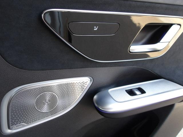 EQE SUV EQE350 4マチック SUV ローンチエディション Bluetooth接続 ETC LEDヘッドライト TV アイドリングストップ クルーズコントロール コネクテッド機能 サンルーフ・ガラスルーフ シートヒーター トランクスルー ナビ パワーシート(20枚目)