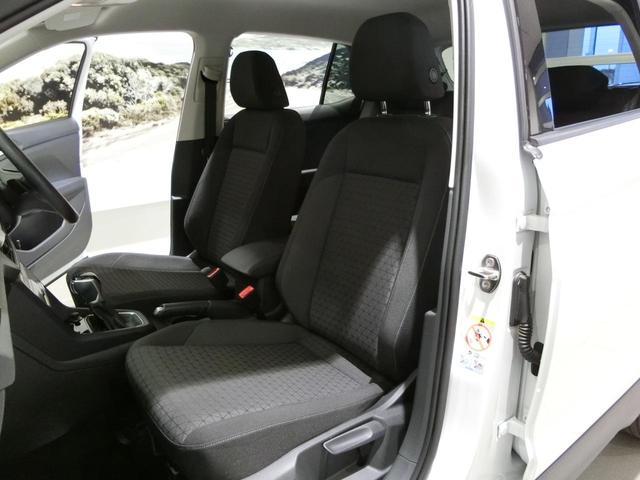 Ｔ－クロス ＴＳＩ　アクティブ　ＳＡＦＥＴＹパッケージ装着車　衝突被害軽減ブレーキ　レーンアシスト　後方死角検知　リヤカメラ　ワンオーナー　認定中古車保証（13枚目）