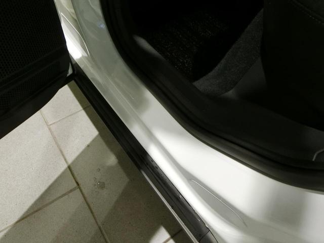 Ｔ－クロス ＴＳＩ　アクティブ　ＳＡＦＥＴＹパッケージ装着車　衝突被害軽減ブレーキ　レーンアシスト　後方死角検知　リヤカメラ　ワンオーナー　認定中古車保証（19枚目）