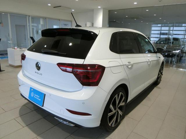 ポロ ＴＳＩ　Ｒライン　ＩＱ　ＬＩＧＨＴ　弊社社用車　新車保証継承　メモリーナビ　バックカメラ　アルミホイール　ターボ　アイドリングストップ　アダプティブクルーズコントロール　ＵＳＢ入力端子　オートライト　ＥＴＣ２．０（8枚目）
