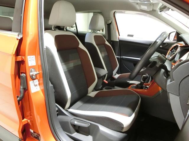 Ｔ－クロス ＴＳＩ　１ｓｔプラス　☆認定中古車保証☆　ナビ／ＴＶ　バックカメラ　ＥＴＣ２．０　衝突被害軽減ブレーキ　ＡＣＣ　レーンアシスト　前後センサー　後方死角検知　ＬＥＤライト（12枚目）