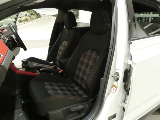 ポロＧＴＩ ベースグレード　☆認定中古車保証☆　　セーフティ＆テクノロジーパッケージ装着車　　ＬＥＤライト　ナビ／ＴＶ　ＣＡＲＰＬＡＹ対応　バックカメラ　ＥＴＣ２．０　衝突被害軽減ブレーキ　ＡＣＣ　後方死角検知　前後センサー（15枚目）
