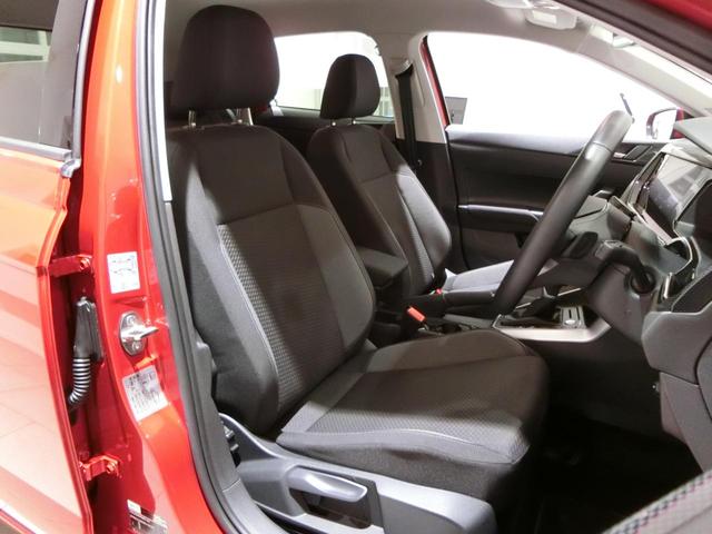 ポロ TSIアクティブ 認定中古車保証 LEDライト ナビ バックカメラ ETC2.0 ACC レーンアシスト 衝突被害軽減ブレーキ 前後パーキングセンサー(9枚目)