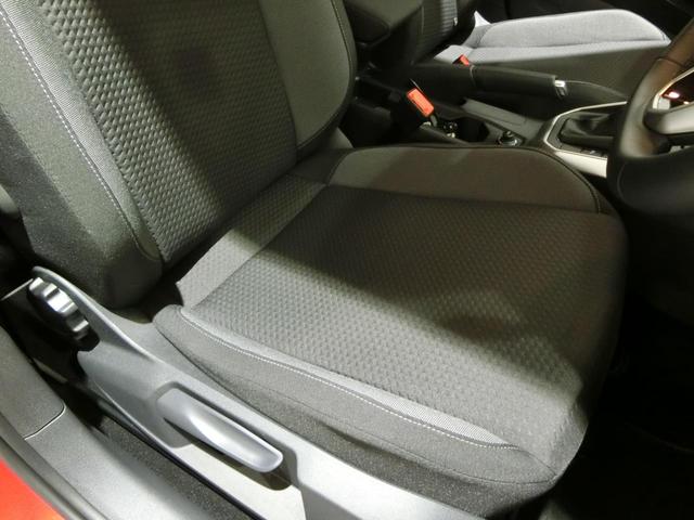 ポロ TSIアクティブ 認定中古車保証 LEDライト ナビ バックカメラ ETC2.0 ACC レーンアシスト 衝突被害軽減ブレーキ 前後パーキングセンサー(10枚目)